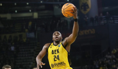 BCL: Συνεχίζει αήττητη η ΑΕΚ που καθάρισε και την Τόφας