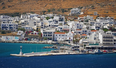 Θαλάσσια διακομιδή από το λιμάνι της Τήνου