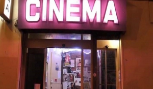Έκλεισε ο τελευταίος κινηματογράφος με ερωτικές ταινίες στο Παρίσι