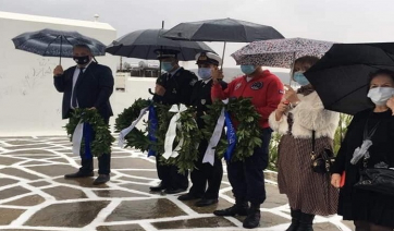 Πάρος 28η Οκτωβρίου: Κατάθεση στεφάνων στη Νάουσα