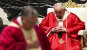 Ο Πάπας Φραγκίσκος διορίζει την πρώτη γυναίκα στην ηγεσία της κυβέρνησης της Αγίας Έδρας