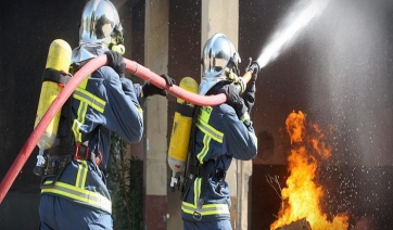 Τραγωδία στο Μοσχάτο: Μία νεκρή και δύο τραυματίες από πυρκαγιά σε διαμέρισμα