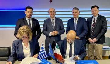 Υπεγράφη η παραγγελία για 23 νέα τρένα – Iδιωτική επένδυση 308 εκ. ευρώ – Yλοποίηση εως το 2027