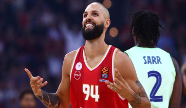 Euroleague: Τρομερός Ολυμπιακός στο ΣΕΦ, ισοπέδωσε 95-74 την Μπαρτσελόνα - Βίντεο