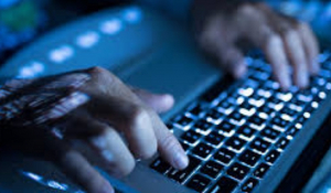 Κορωνοϊός: «Έκρηξη» στις ηλεκτρονικές απάτες μέσω e-mail