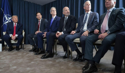 Τα παπούτσια των 145 δολαρίων του Τραμπ που φοράει όλο το υπουργικό συμβούλιο!