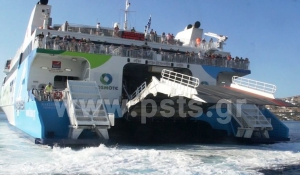 Τα πλοία της μεγάλης φυγής! Οι τουρίστες φεύγουν αποθεώνοντας στην κάμερα του psts.gr την Πάρο….