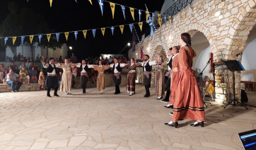 Πάρος - Άσπρο χωριό: 16η Μικρασιατική συνάντηση