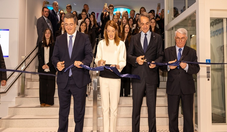 Η πρόεδρος Metsola εγκαινίασε το κέντρο Εμπειρία Ευρώπη – Europa Experience στην Αθήνα