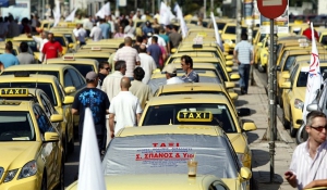 Θύελλα αντιδράσεων για τον πόλεμο της κυβέρνησης στο Taxibeat