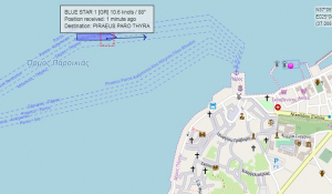 Κατάπλους του Blue Star1 στο λιμάνι της Πάρου μετά την άρση του απαγορευτικού