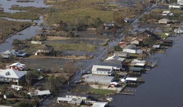 Στους 47 οι νεκροί στις ΗΠΑ από τον τυφώνα Αϊντα -Ο Μπάιντεν δεσμεύτηκε να καταπολεμήσει την κλιματική αλλαγή