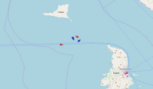 Συμβαίνει τώρα! Μεγάλη επιχείρηση εντοπισμού επιβάτη που έπεσε στη θάλασσα από το Blue Star Naxos…