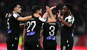 Ολυμπιακός – ΠΑΟΚ 0-2: Πέταξε στους «4» με Μύθου και Οζντόεφ