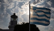 WSJ: Η Ελλάδα παραμένει εγκλωβισμένη σε φοροδιαφυγή....