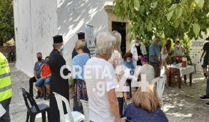 Εμβολιαστικό κέντρο η εκκλησία στις Αρχάνες – Δεκάδες πολίτες σπεύδουν να εμβολιαστούν