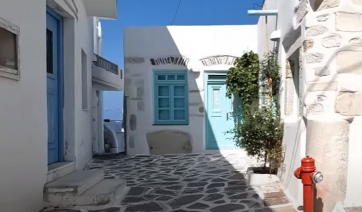 Πάρος: Ταξιδιωτικός συγγραφέας αποθεώνει το νησί (Βίντεο)