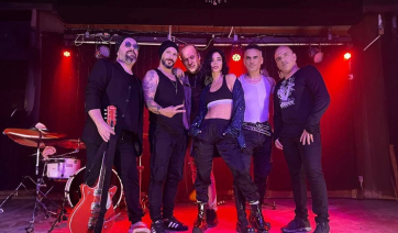 Last day I love you»: Κυκλοφόρησε το νέο single του συγκροτήματος C:REAL