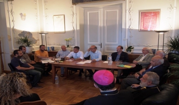 Ολοκληρώθηκε, η πολύωρη συνάντηση μεταξύ της διοίκησης του Νεωρίου και των εργαζομένων