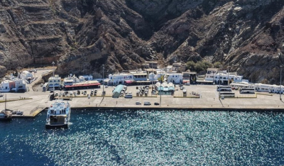 Προμήθεια και εγκατάσταση μόνιμων ελαστικών προσκρουστήρων σε όλα τα μήκη των λιμενικών ζωνών στο λιμάνι του Αθηνιού Θήρας