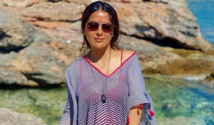 Πάρος: Γλέντι αλά ελληνικά για τη Salma Hayek-Χόρεψε και έσπασε πιάτα