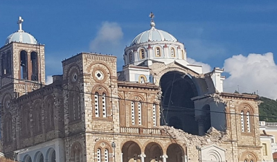 Σεισμός 6,7 ρίχτερ στην Σάμο – Κατέρρευσε εκκλησία – Τουλάχιστον 4 τραυματίες
