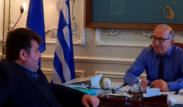 Συνάντηση Λεονταρίτη με το Δήμαρχο Σερίφου