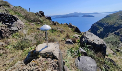 «Καλωδιώνονται» Σαντορίνη, Θηρασιά και τα νησάκια των Καμμένων για την έγκαιρη ανίχνευση σεισμικής δραστηριότητας