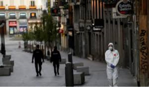 Ισπανία: Οι γιατροί της χώρας ζητούν την &quot;άμεση παραίτηση&quot; του επιδημιολόγου της κυβέρνησης