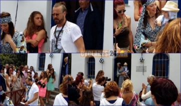 Δάντης-Βουτσίνου: Βάφτισαν τον γιο τους στην Σύρο (φώτο)