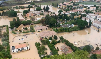 Πλημμύρες σαρώνουν τη νότια Γαλλία: Διακόπηκαν οι σιδηροδρομικές συνδέσεις με την Ισπανία