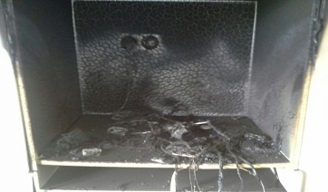 Σοβαριές ζημιές από πυρκαγιά σε οικία στη Σύρο