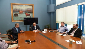 Συνάντηση Υπουργού Ναυτιλίας και Νησιωτικής Πολιτικής κ. Γιάννη Πλακιωτάκη με τον Δήμαρχο Πάρου κ. Μάρκο Κωβαίο