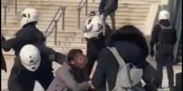 Σε διαθεσιμότητα ο αστυνομικός για τον ξυλοδαρμό πολίτη στη Νέα Σμύρνη την Κυριακή