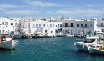 Οι τέσσερις από τις δέκα νέες ξενοδοχειακές επενδύσεις στις Κυκλάδες αναμένονται στην Πάρο