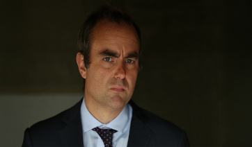 Πέφτει η κυβέρνηση στη Γαλλία, παραιτήθηκε ο Σεμπαστιάν Λεκορνί από πρωθυπουργός (Βίντεο)