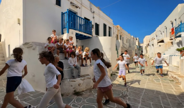 «Τρέχω για την Ειρήνη» – Δημοτικό Σχολείο Φολεγάνδρου (βίντεο)