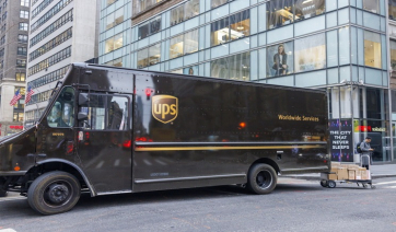 Η UPS θα απολύσει φέτος 20.000 εργαζόμενους σε όλο τον κόσμο