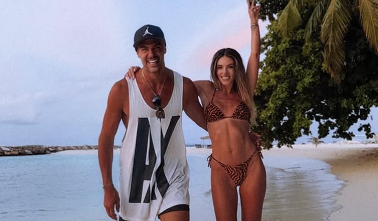 Στον Κριό της Πάρου η δεξίωση του γάμου Οικονομάκου - Τσερέλα (βίντεο)