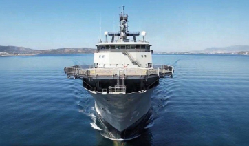 Περσέας: Το πλοίο γενικής υποστήριξης του Πολεμικού Ναυτικού εν δράσει - Εντυπωσιακά πλάνα από τις πρώτες του επιχειρήσεις στην ανοιχτή θάλασσα