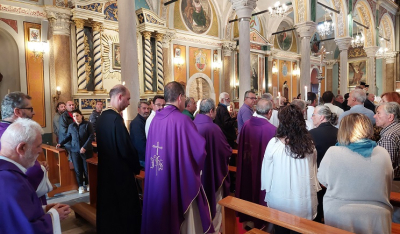 Σύρος: Μνημόσυνο Μακαριστού Φραγκίσκου Παπαμανώλη στον Καθεδρικό Ναό Αγ. Γεωργίου Άνω Σύρου (Βίντεο)