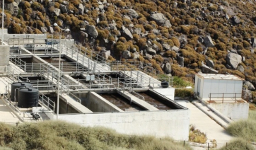 Ρύπανση και δυσοσμία στην Πάτμο, δεν λειτουργεί ο Βιολογικός – Λύματα φεύγουν στη θάλασσα, κίνδυνος για την υγεία