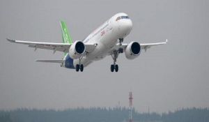 Ξεπουλάει το νέο κινεζικό επιβατικό τζετ -Το συγκρίνουν με το Airbus 320