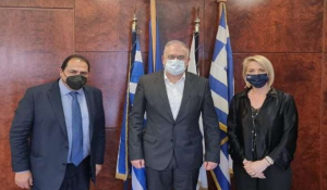 Σειρά επαφών του Δημάρχου Αμοργού στην Αθήνα