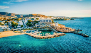 Η Πάρος αναδείχθηκε ως το No1 νησί στον κόσμο για το 2025 σύμφωνα με το &quot;Travel + Leisure&quot;