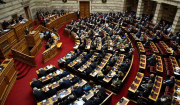 Εκτακτο – Κορωνοϊός: Τρίτο κρούσμα στη Βουλή – 20 άτομα σε καραντίνα και νέα μέτρα