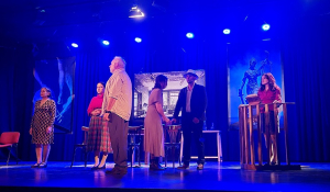 Πάρος: Θερμό χειροκρότημα απέσπασε η θεατρική παράσταση «Ο Γάμος» που παρουσιάστηκε στην Παροικία