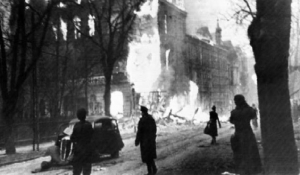 Η Βαρσοβία θα ζητήσει αποζημίωση για τις καταστροφές που υπέστη κατά τον Β’ Παγκόσμιο Πόλεμο