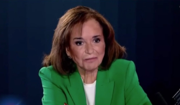 Ντόρα Μπακογιάννη: «Ο καρκίνος είναι υπό έλεγχο, η πρώτη σκέψη που κάνεις είναι τι θα γίνουν τα παιδιά σου» (βίντεο)