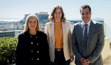 Συνάντηση του Υπουργού Μετανάστευσης και Ασύλου, Θάνου Πλεύρη και της Υφυπουργού Σέβης Βολουδάκη, με την Αυστριακή Ομοσπονδιακή Υπουργό Claudia Bauer